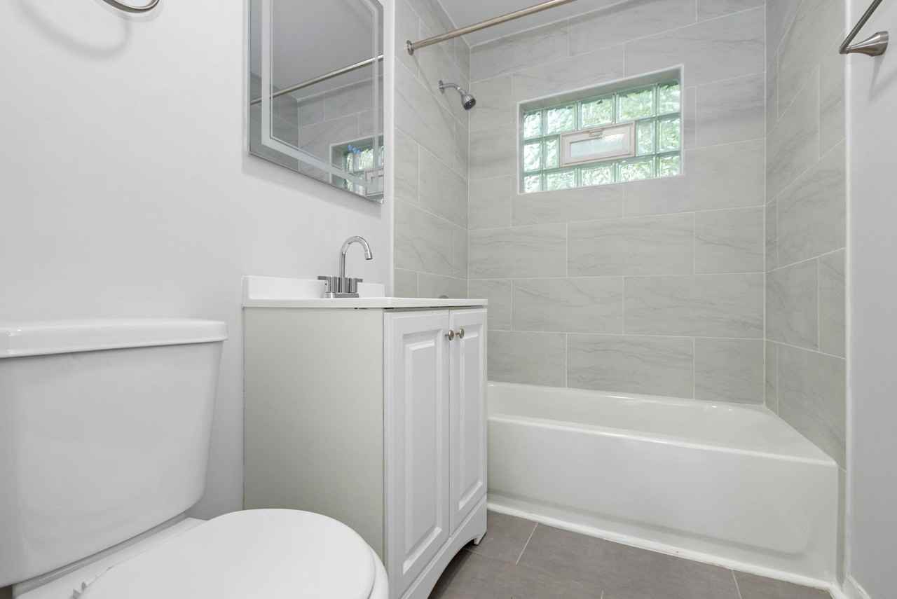 7635 S. Coles Avenue - Photo 2 of 13