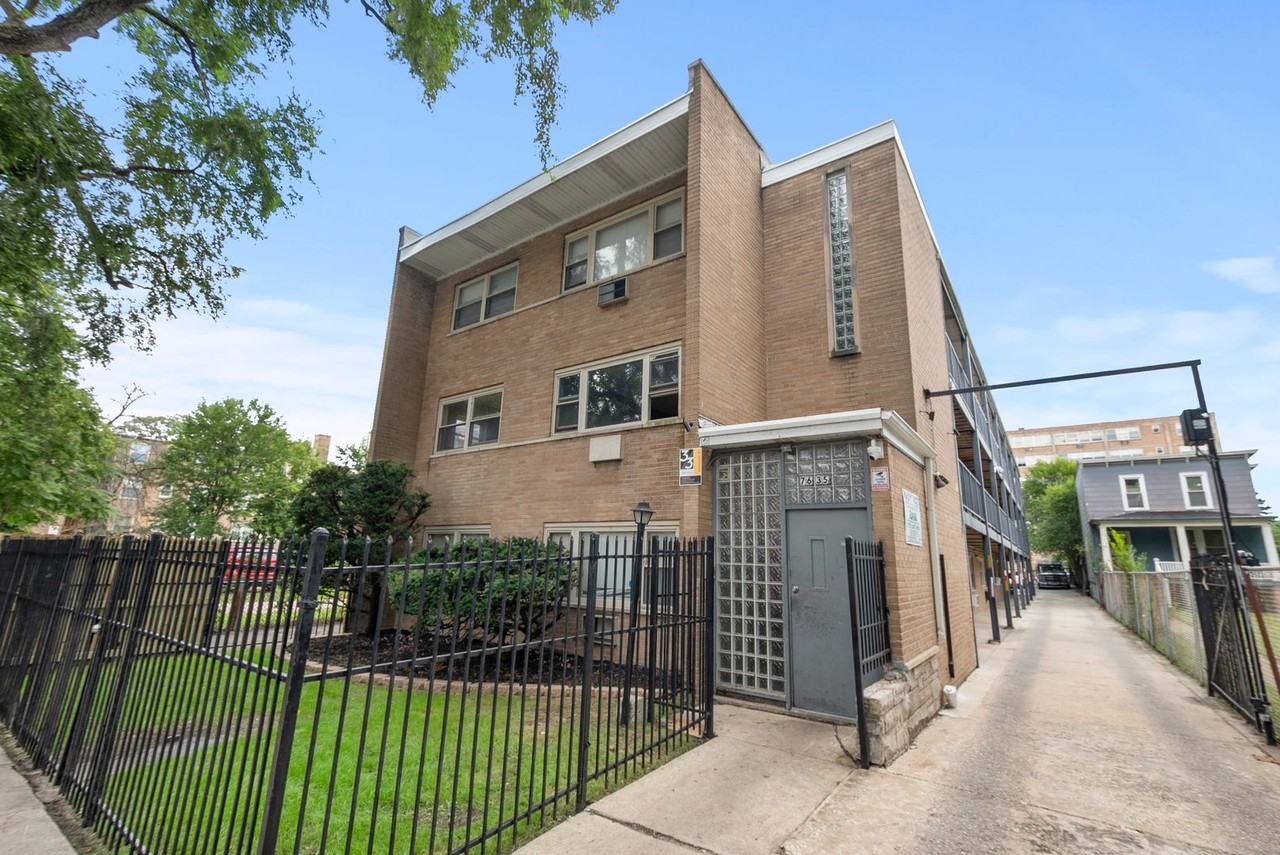 7635 S. Coles Avenue - Photo 7 of 13