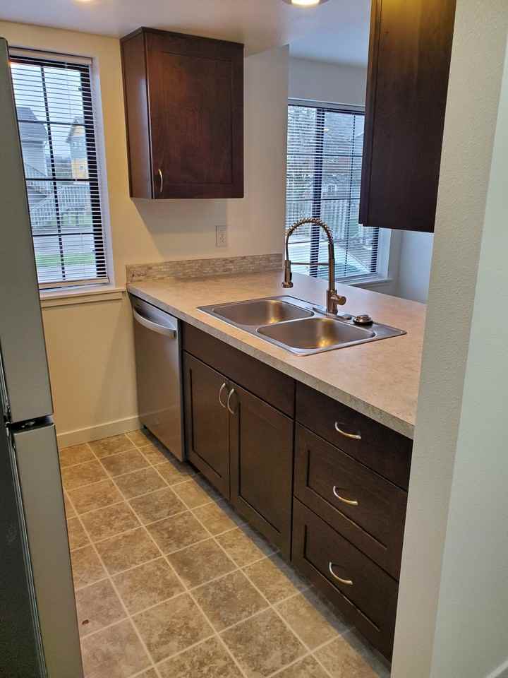 1710 Texas St #2 - Photo 3 of 13