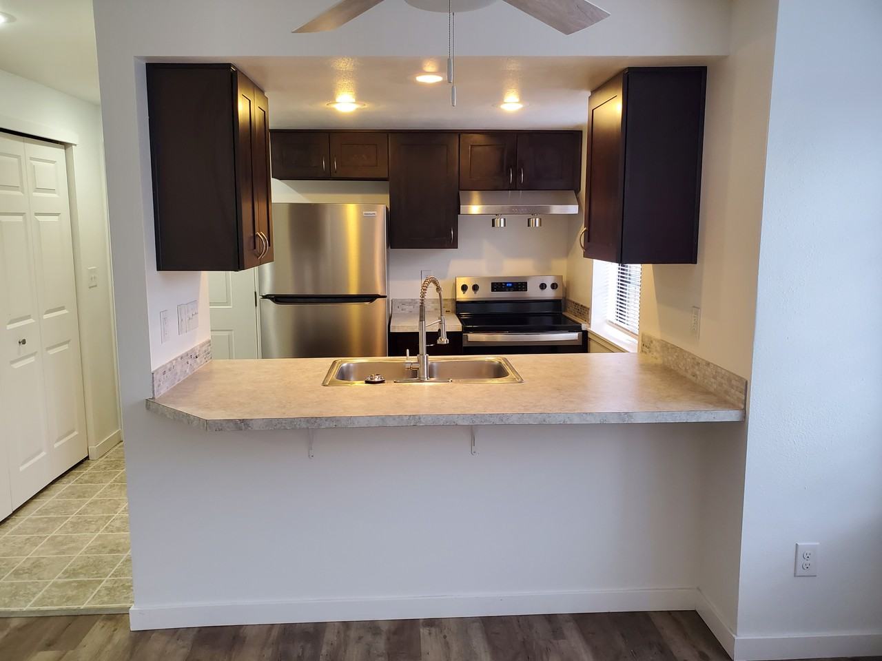 1710 Texas St #2 - Photo 4 of 13