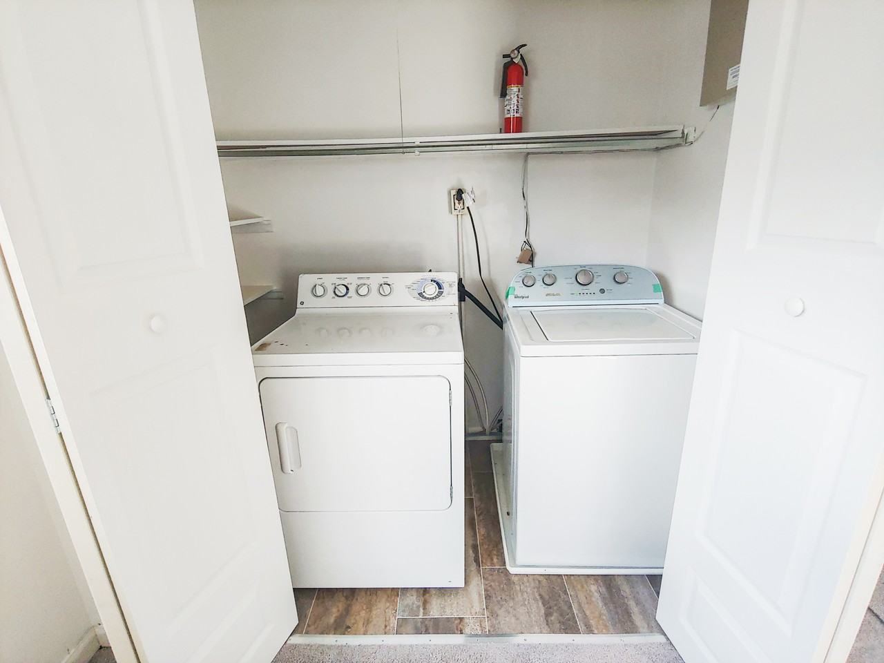 3000 California Ave - Photo 4 of 17