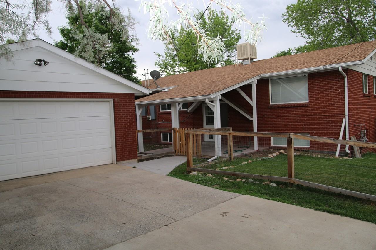 10341 W 12th Ave - Photo 5 of 24