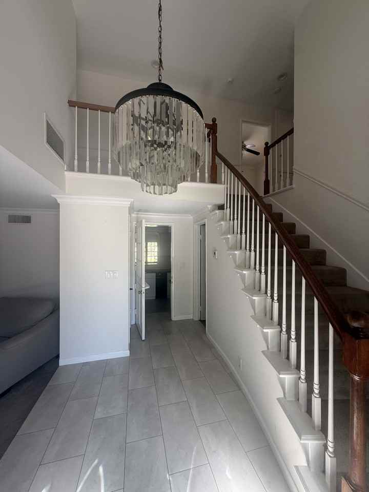 217 Starlane Drive - Photo 4 of 20