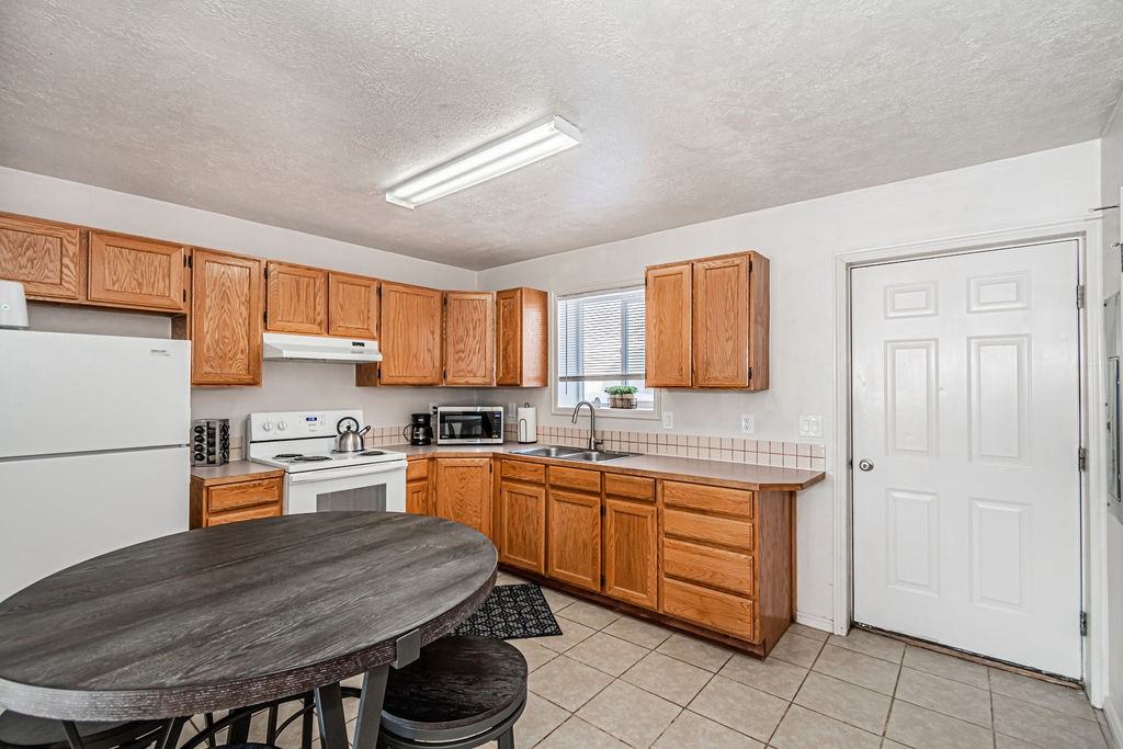 640 Old Hwyw, #1 - Photo 7 of 10