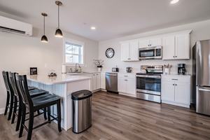 featured image of 271 Main St #2