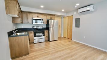 featured image of 110 Se Handley St #107