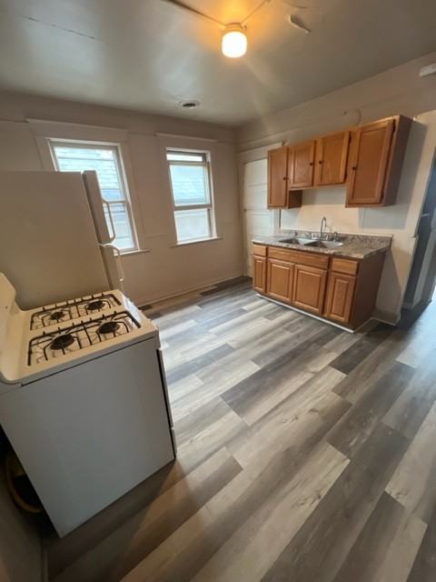 2452 S 17th St #3 - Photo 2 of 10