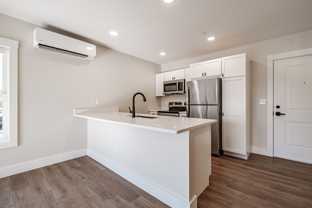 5 Progress Way #10 - Photo 1 of 1