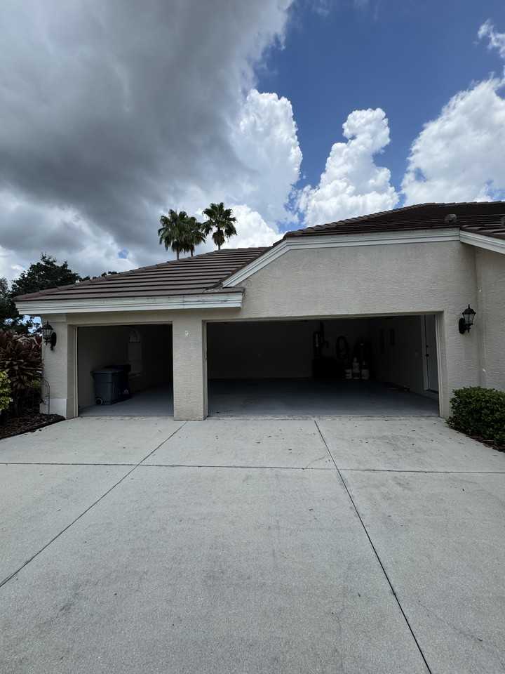 10084 Cherry Hills Avenue Cir - Photo 7 of 48