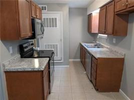 featured image of 901 S Independence St #B