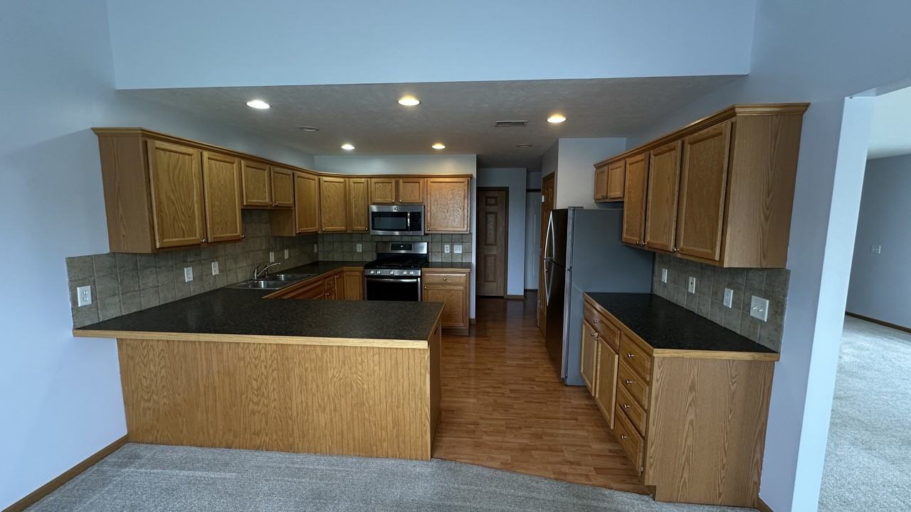 2474 2472/2 Millview #2474 - Photo 2 of 26