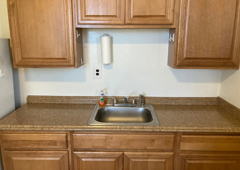 1 221X Brookfield Ave, #1 - Photo 3 of 15