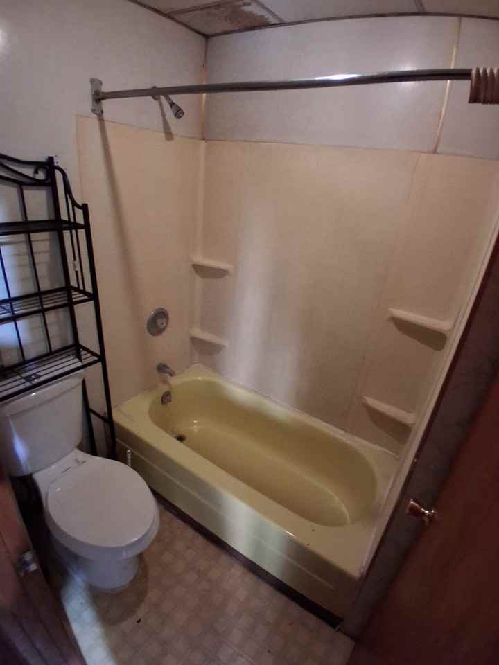 1546 S Cushman St #30 - Photo 3 of 5