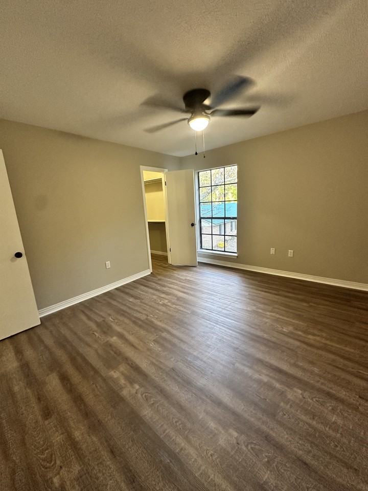 20 Knights Cv #11 - Photo 4 of 9