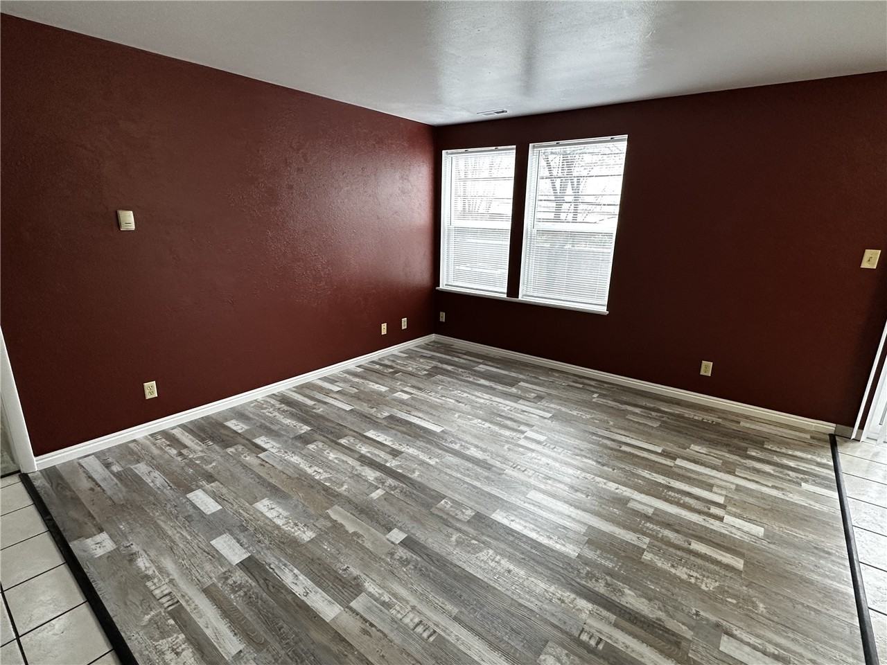 4564 Harrison Boulevard - Photo 3 of 17