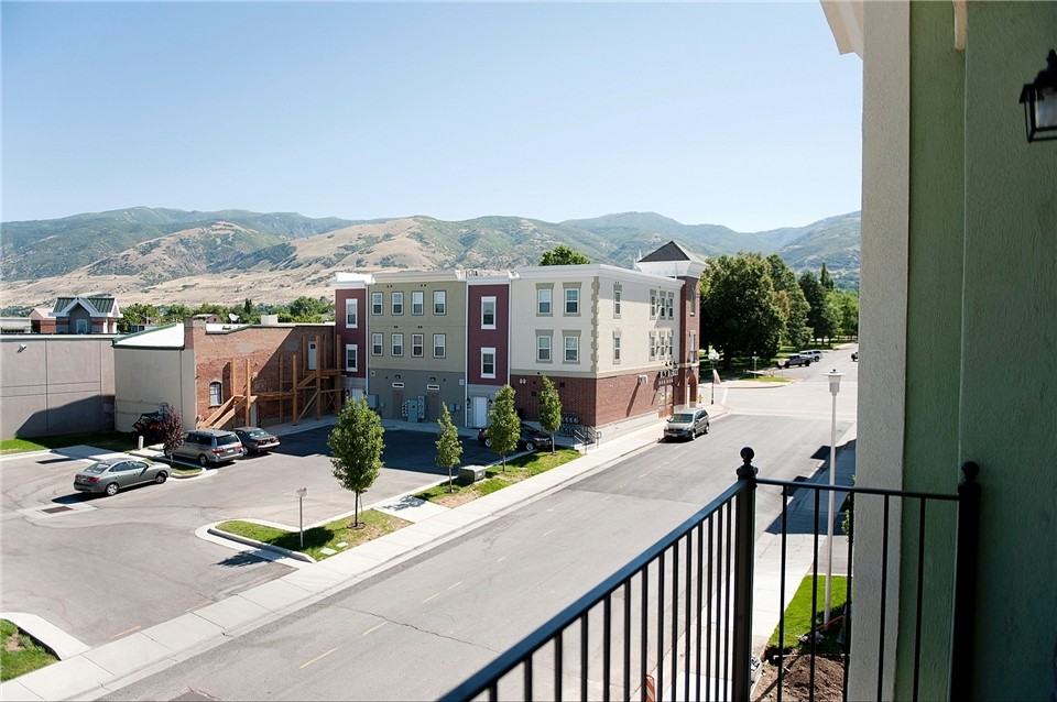 35 South Bountiful Boulevard - Photo 6 of 19