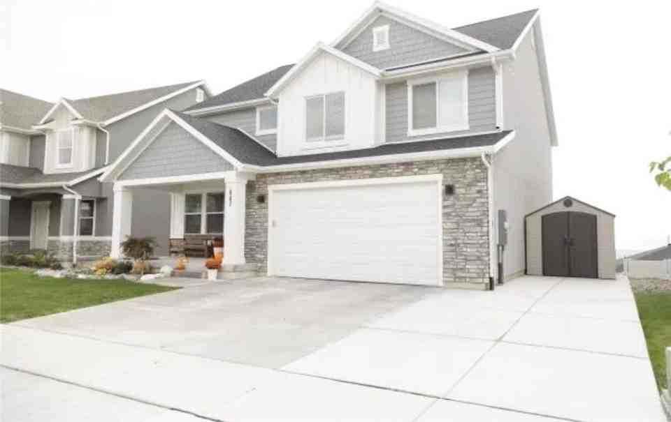 847 West Spring Dew Lane