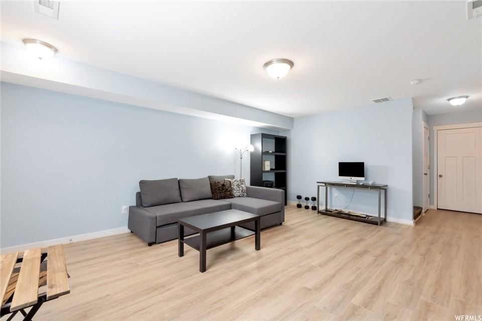 14442 S Ashgrove Ct - Photo 4 of 21