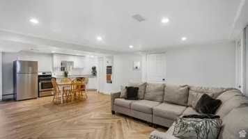 featured image of 4535 Ridgeline Drive