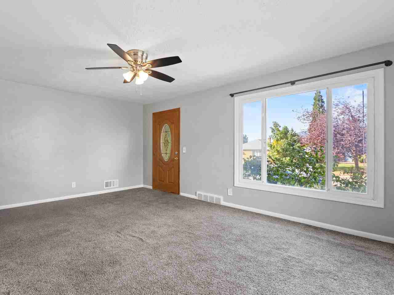 1547 Cahoon St - Photo 4 of 24