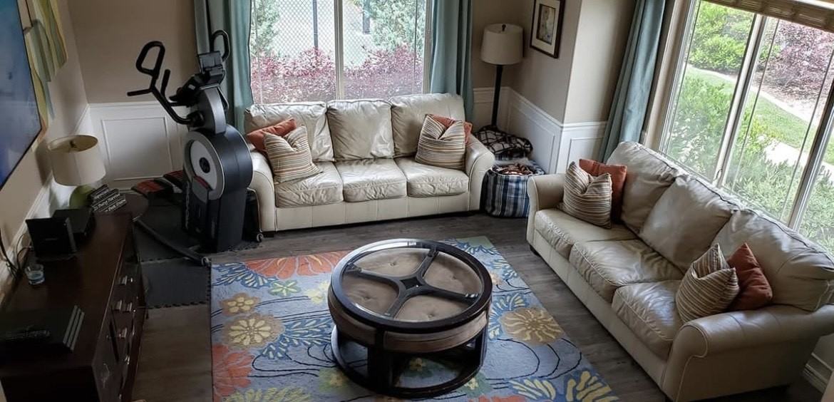 684 South Orem Boulevard - Photo 2 of 20