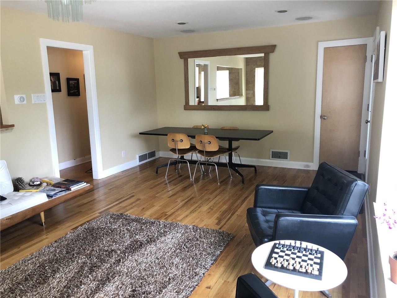 4714 S Meadow View Rd - Photo 2 of 26