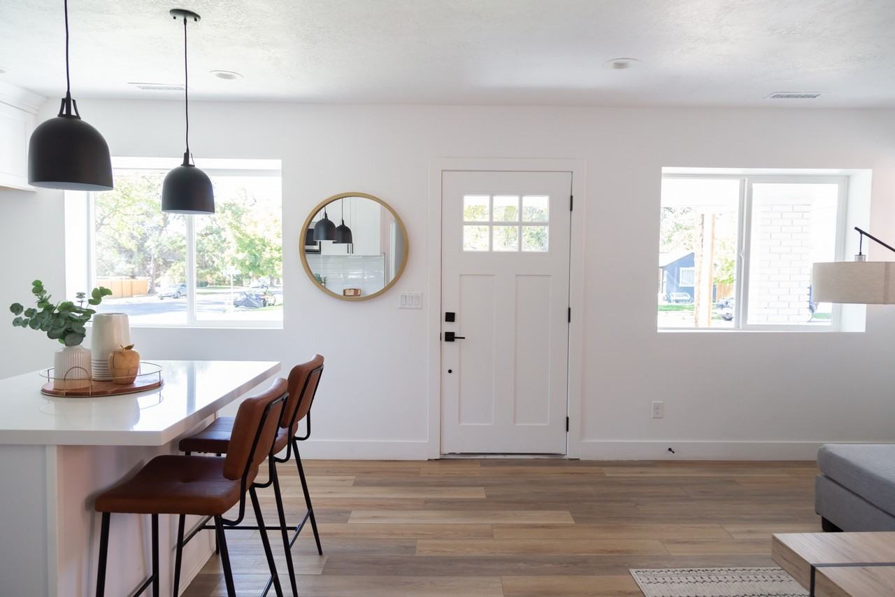 193 Sw - Photo 3 of 17