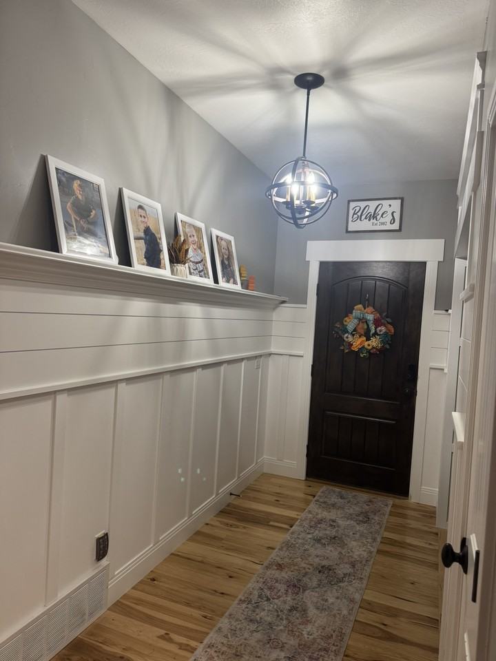 1558 Leola St - Photo 3 of 50