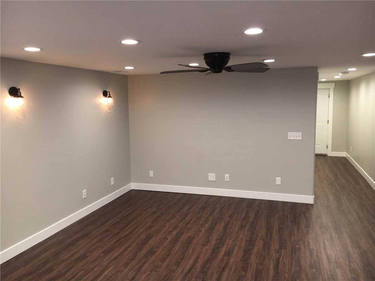1489 Apple Orchard Ln - Photo 2 of 9