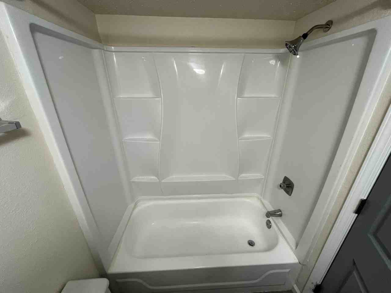 825 Partridge St - Photo 7 of 18
