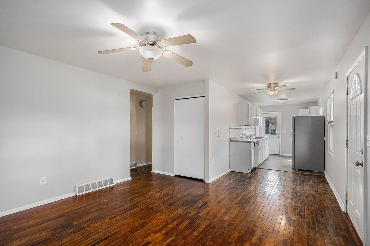 1934 Junction Avenue - Photo 3 of 20