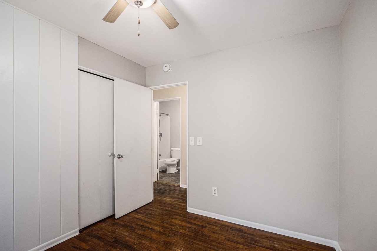 1934 Junction Avenue - Photo 7 of 20