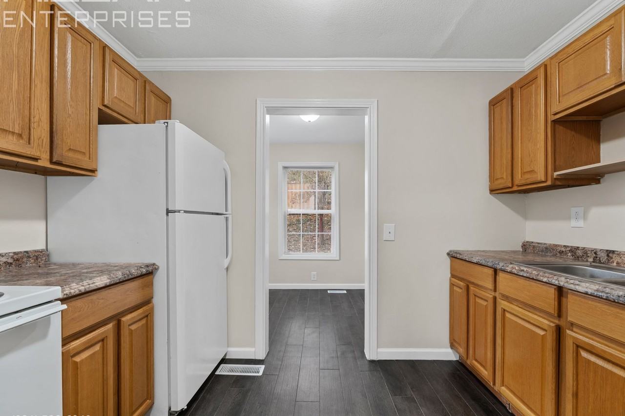 106 Valley View Cir - Photo 5 of 13