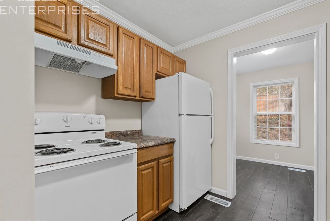 106 Valley View Cir - Photo 6 of 13