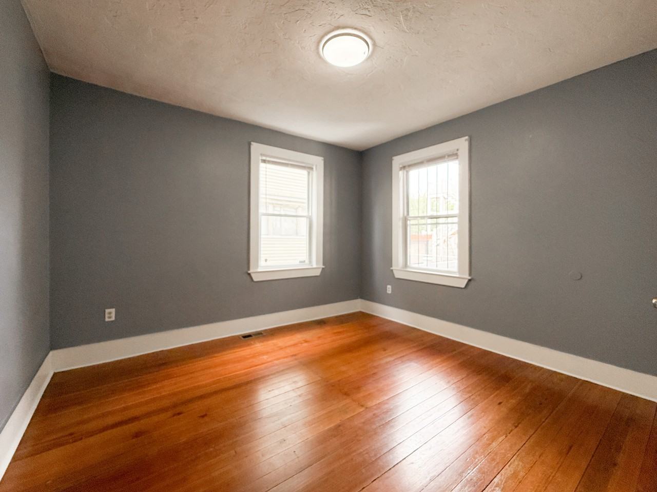 69 Greenwood St #1 - Photo 5 of 9