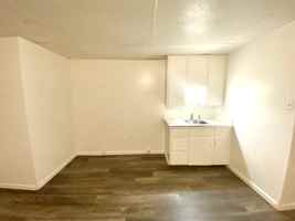 featured image of 1214 Woodward Pl Nw #1