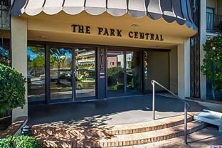 215 N Kenwood St #201 - Photo 1 of 1