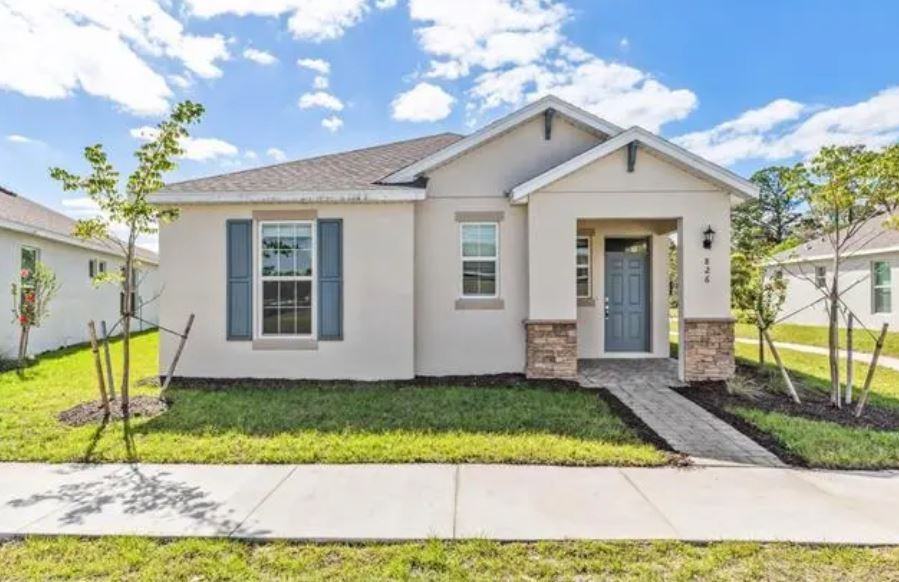 826 Friendship Cir #1