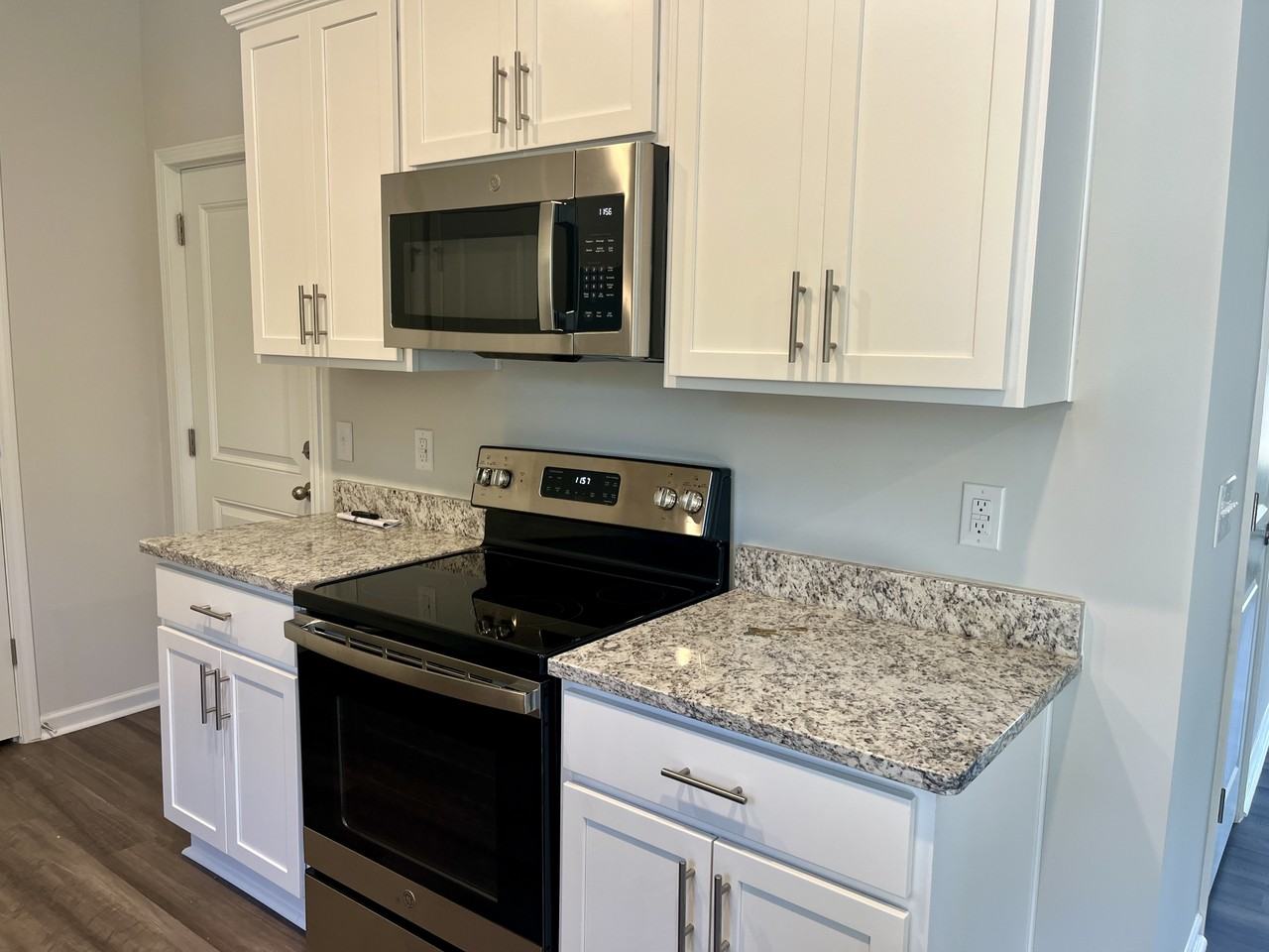 3825 Sunset Harbor Rd Se #NA - Photo 3 of 26