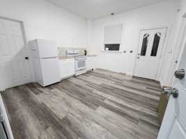 featured image of 435 N Main St #1