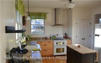 101 Amalfi Ct - Photo 3 of 24
