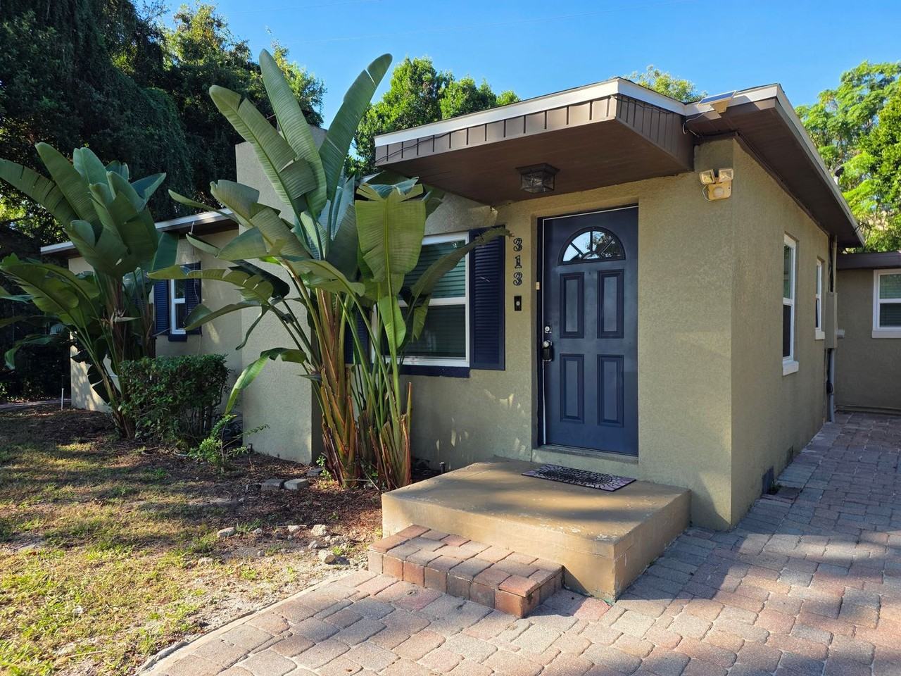 313 Granada Drive - Photo 2 of 37