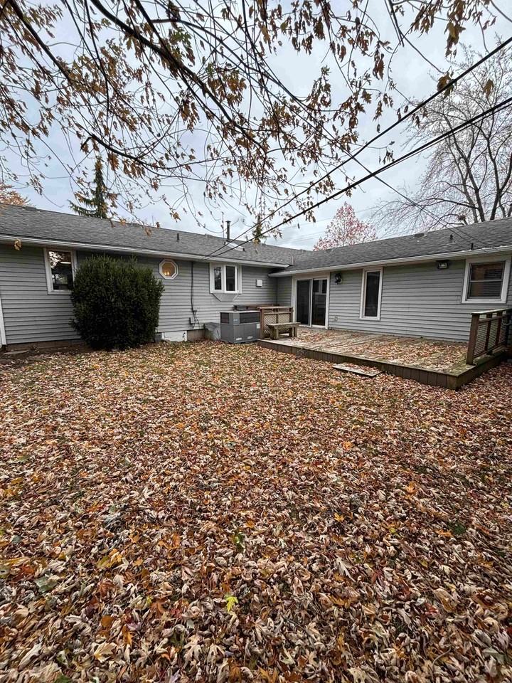 511 Charles St #1 - Photo 2 of 23