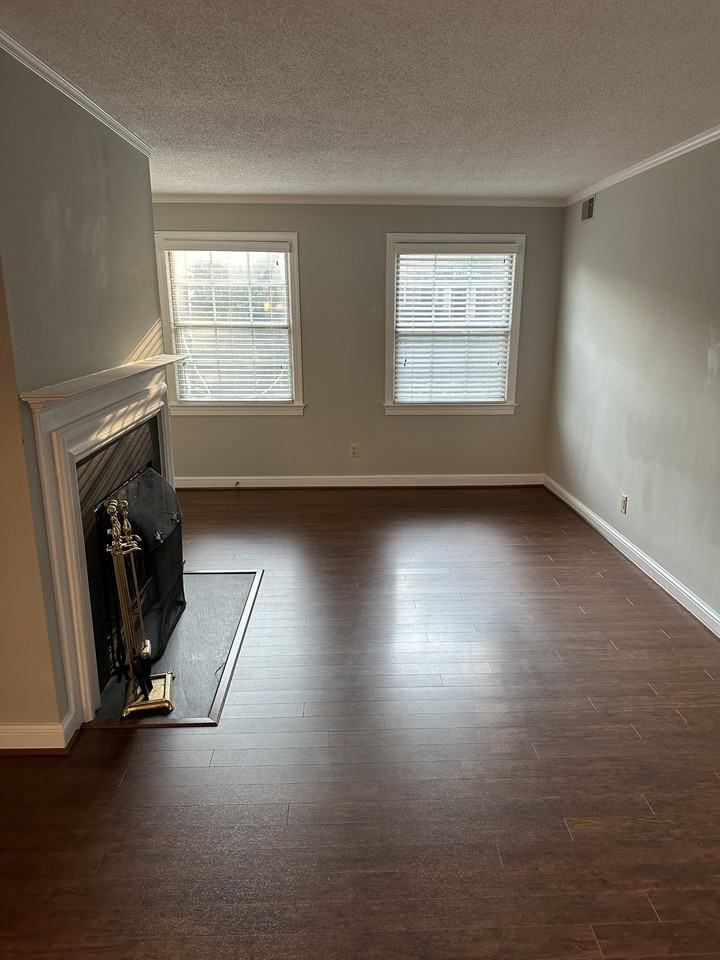 2601 Arlington Blvd #101 - Photo 4 of 16