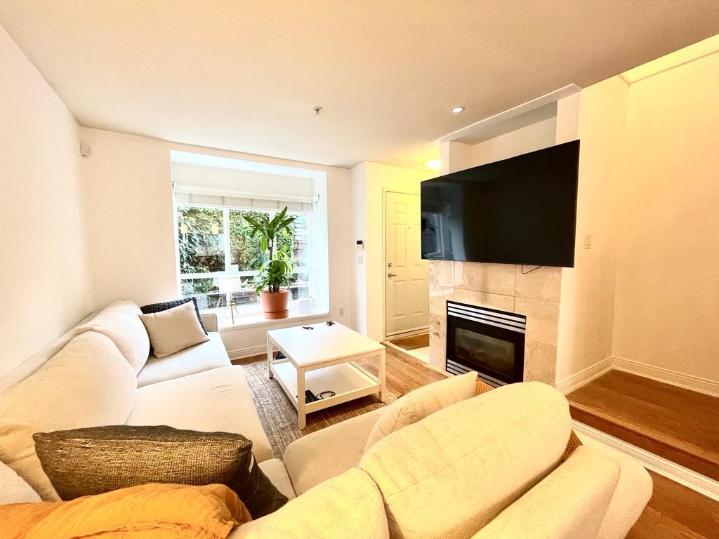 288 Saint Davids Avenue - Photo 3 of 18