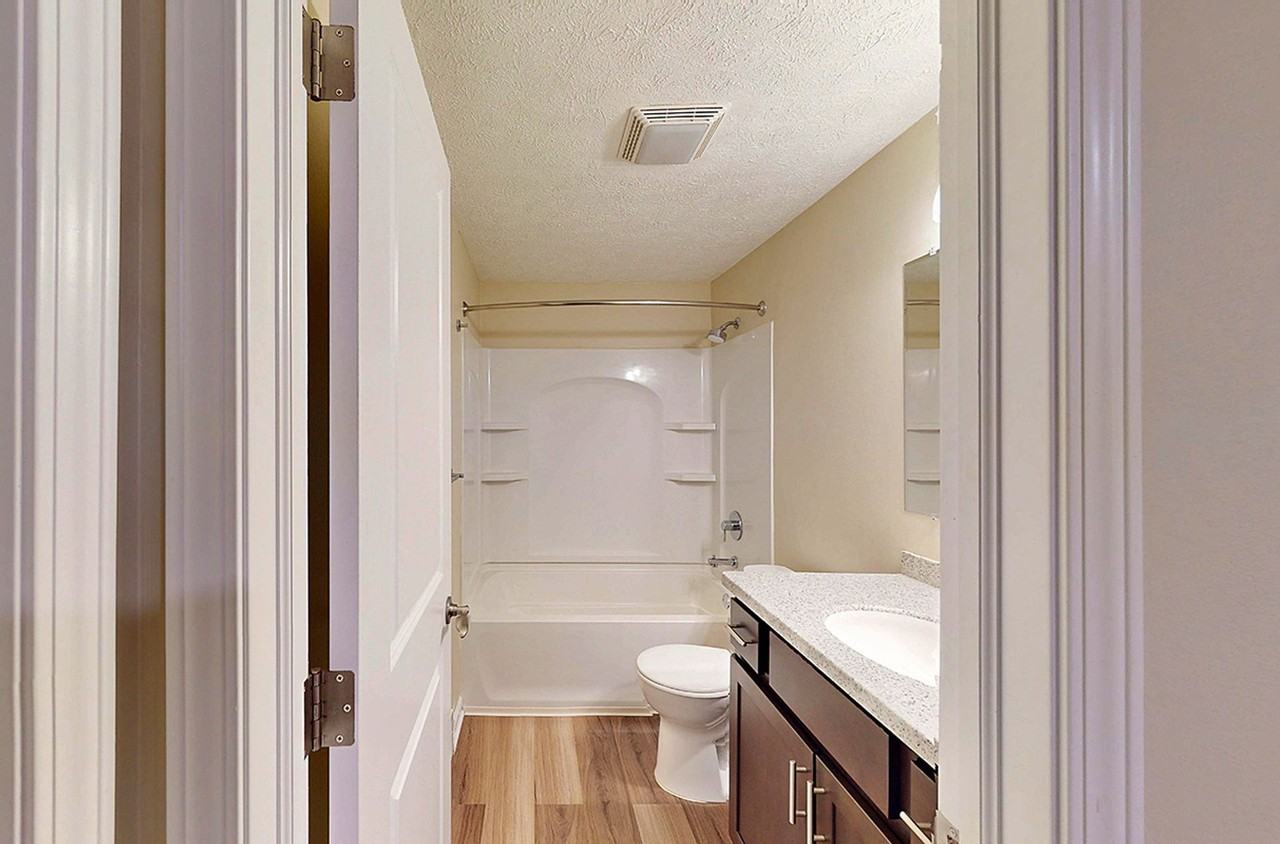 Winchester Apartments & Townhomes - Photo 7 of 30