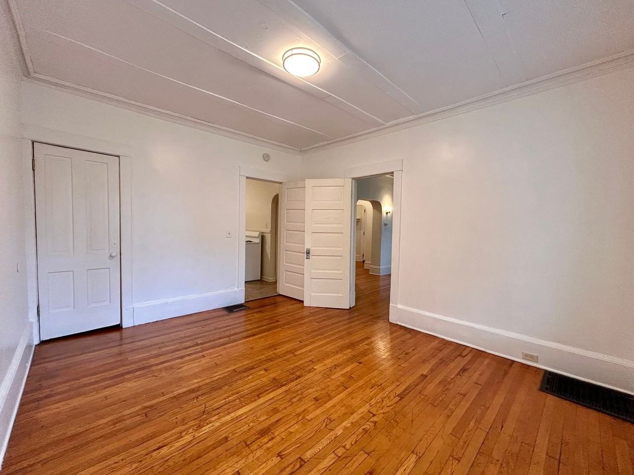 Lafayette 600-300 Pleasant SE - Photo 7 of 28