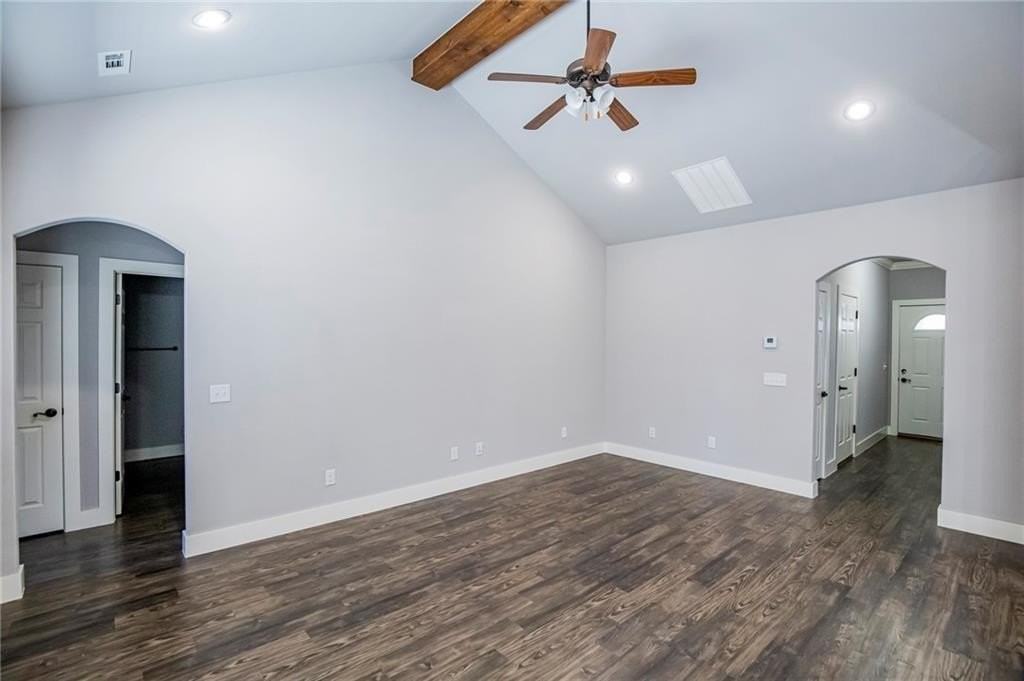 213 Alder St - Photo 2 of 16