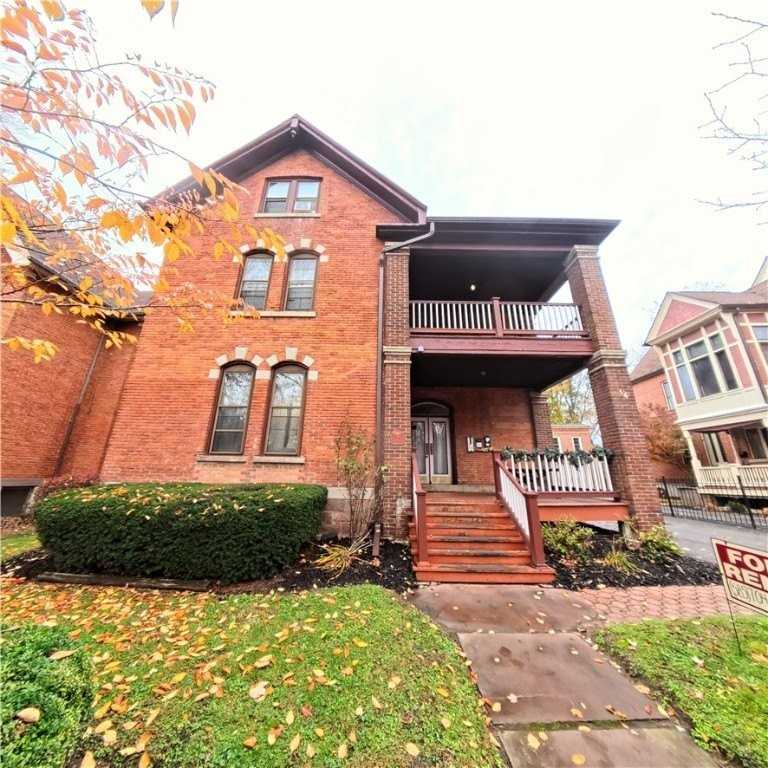 14 Atkinson St Apt 5 #5