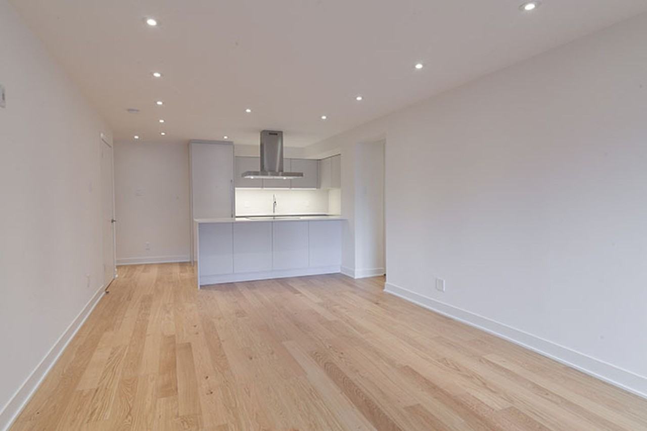 3421 Rue Drummond #64 - Photo 5 of 10